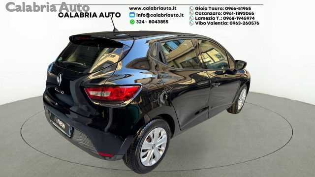 Renault Clio 1.2 75CV 5 porte Zen - foto 3 di 4