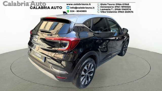 Renault Captur TCe 100 CV GPL Techno - foto 4 di 4