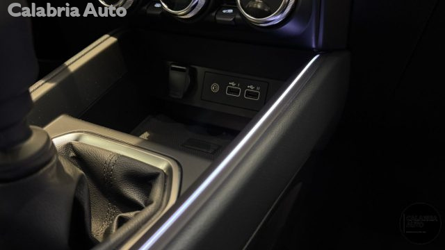 Renault Clio ECO-G 100 CV Techno km 0 a GIOIA TAURO