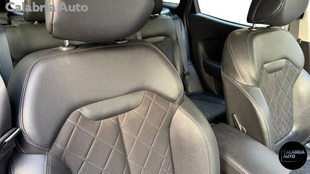 Renault Kadjar Blue dCi 8V 115CV EDC Intens, del 2021, 144.204 km, in vendita a Gioia Tauro (RC)