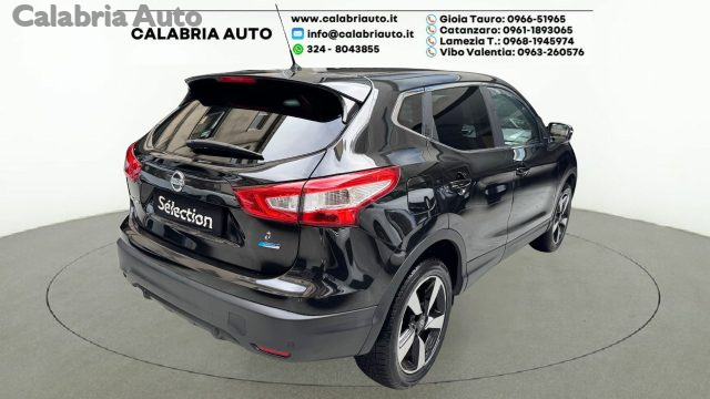 Nissan Qashqai 1.5 dCi Acenta Premium - foto 4 di 4
