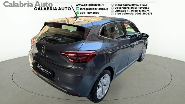 Renault Clio TCe 130 CV EDC FAP 5 porte Intens - foto 4 di 4