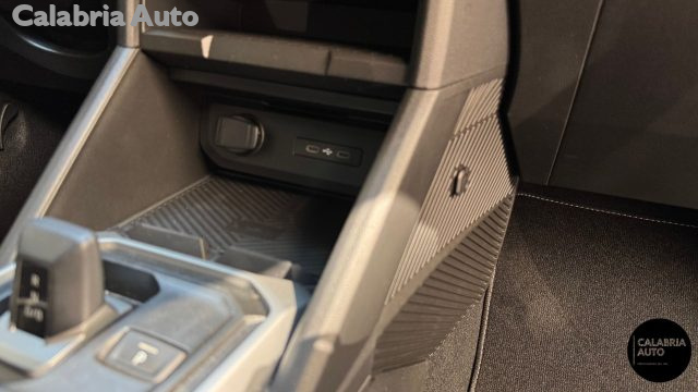 Dacia Duster Hybrid 140 CV Journey, del 2025, 1 km, in vendita a Gioia Tauro (RC)