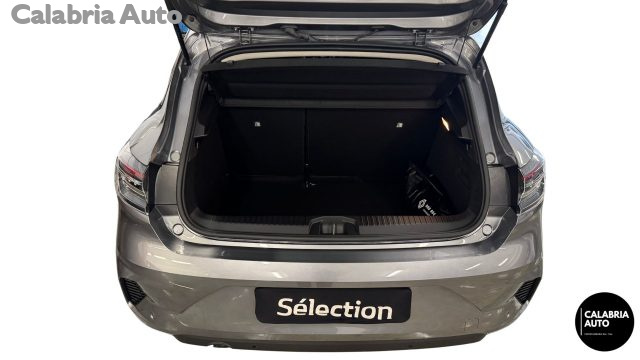 Renault Clio Blue dCi 100 CV 5 porte Evolution km 0 a GIOIA TAURO
