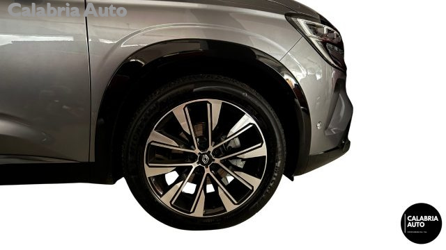 Renault Austral Austral Mild Hybrid 160 CV Auto Techno, del 2023, 44.350 km, in vendita a Gioia Tauro (RC)