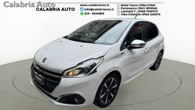 Peugeot 208 1° serie BlueHDi 100 S&S 5 porte Signature usato a GIOIA TAURO