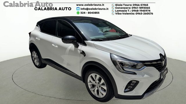 Renault Captur Full Hybrid E-Tech 145 CV Intens - foto 2 di 4