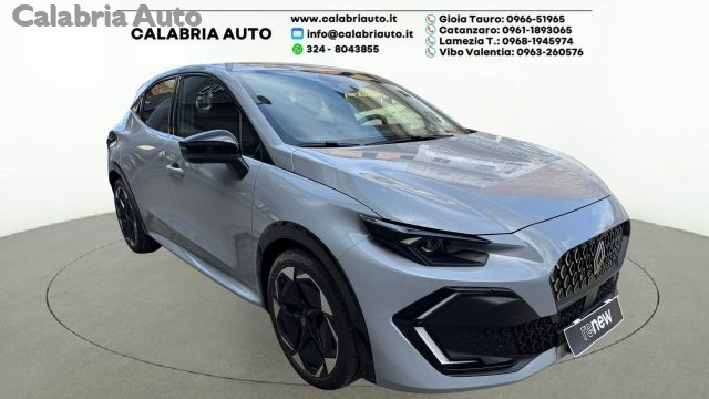 Renault Clio Full Hybrid E-Tech 160 CV 5 porte Techno - foto 2 di 4