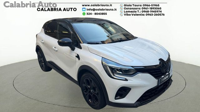 Renault Captur Plug-in Hybrid E-Tech 160 CV Rive Gauche - foto 2 di 4