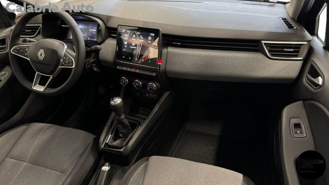 Renault Clio Blue dCi 100 CV 5 porte Evolution, del 2025, 1 km, in vendita a Gioia Tauro (RC)