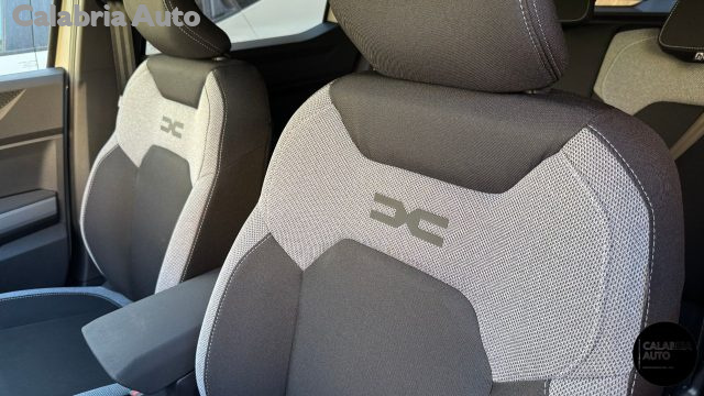 Dacia Duster Hybrid 155 CV Journey, del 2026, 1 km, in vendita a Gioia Tauro (RC)