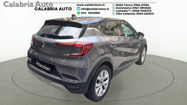 Renault Captur Full Hybrid E-Tech 145 CV Intens - foto 4 di 4