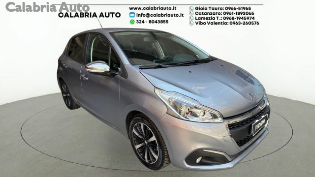 Peugeot 208 1° serie BlueHDi 100 S&S 5 porte Signature - foto 3 di 4