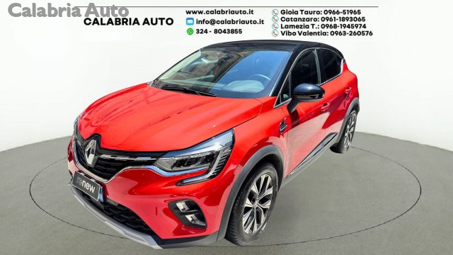 Renault Captur Plug-in Hybrid E-Tech 160 CV Techno - foto 2 di 4