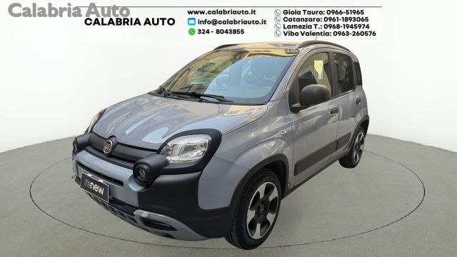 Fiat Panda 1.0 FireFly S&S Hybrid City Cross - foto 1 di 4