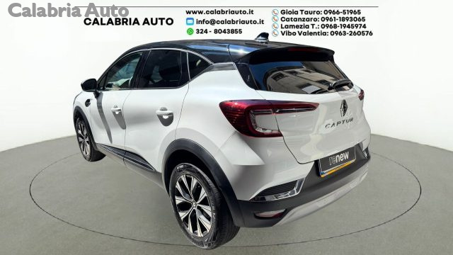 Renault Captur TCe 100 CV GPL Techno - foto 4 di 4