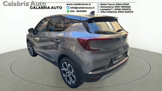 Renault Captur TCe 100 CV GPL Techno Fast Track - foto 4 di 4