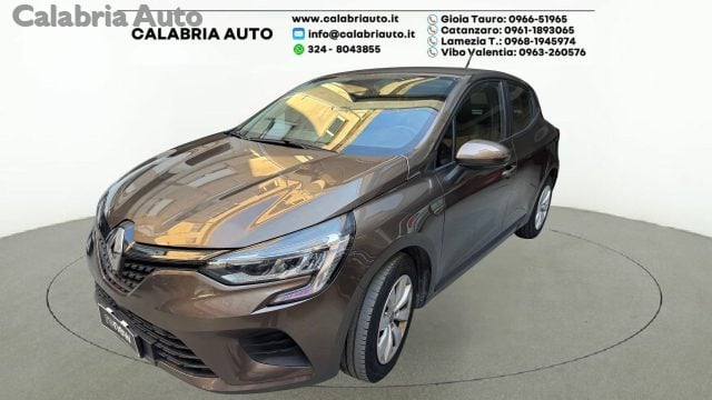Renault Clio TCe 100 CV 5 porte Life, del 2019, 139.827 km, in vendita a Gioia Tauro (RC)
