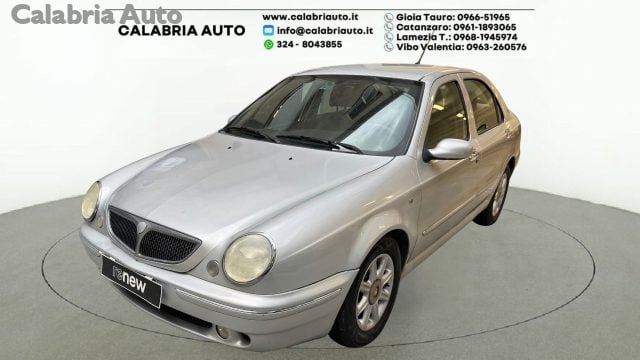 Lancia Lybra 1.9 JTD cat LS - foto 2 di 4