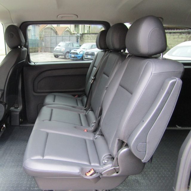 Mercedes-Benz V Vito 114 2.0 CDi Mixto Long * 119.000 KM REALI *, del 2022, 119.000 km, in vendita a Lecco (LC)