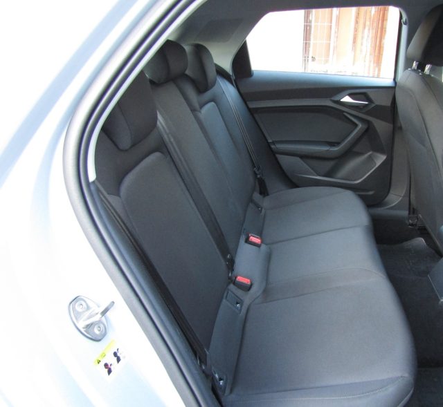 Audi A1 citycarver city carver TFSI S-LINE SLINE S LINE usato a LECCO