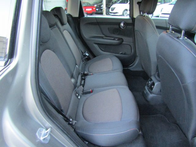 MINI Cooper D Countryman Cooper D 2.0 Hype auto * 108.000 KM *, del 2020, 100.000 km, in vendita a Lecco (LC)
