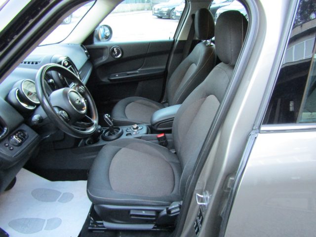 MINI Cooper Countryman Cooper D 2.0 Hype auto * 108.000 KM *, del 2020, 100.000 km, in vendita a Lecco (LC)