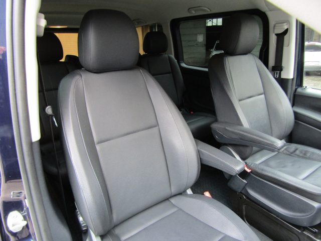 Mercedes-Benz Vito Vito 114 2.0 CDi Mixto Long * 119.000 KM REALI *, del 2022, 119.000 km, in vendita a Lecco (LC)