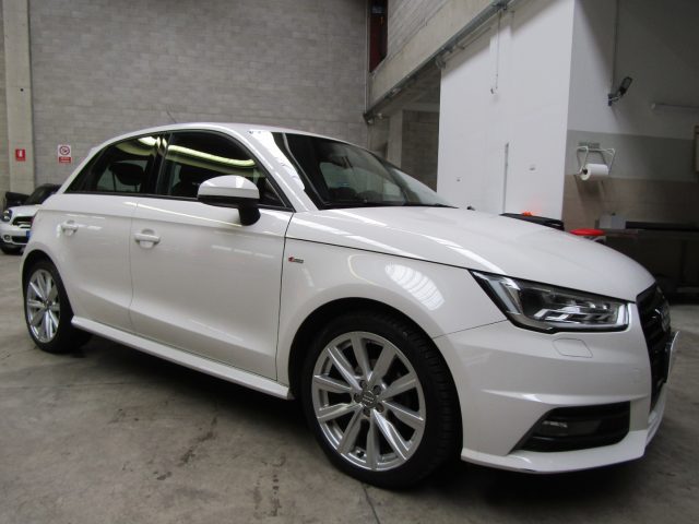 Audi A1 A1 SPB 1.4 TDi S-LINE SLINE S LINE 128.000 KM - foto 3 di 4