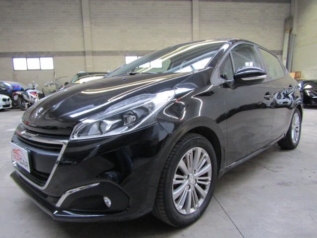 Peugeot 208 208 1.2 PureTech 5p Active * 66.000 KM REALI * usato a LECCO