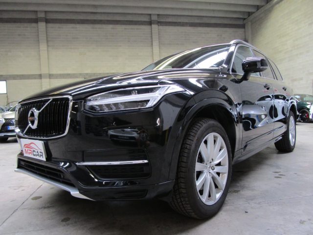 Volvo XC90 XC90 T5 Momentum AWD Geartronic 7 p.ti 105.000 KM usato a LECCO