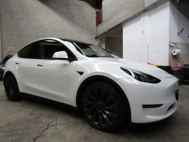 Tesla Model Y Long Range Dual Motor AWD PERFORMANCE 62.000 KM - foto 3 di 4