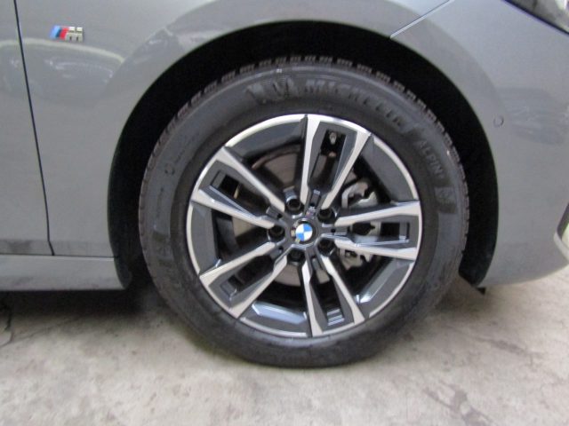 BMW 220 220i 48V Active Tourer Msport * 16.000 KM REALI * - foto 4 di 4