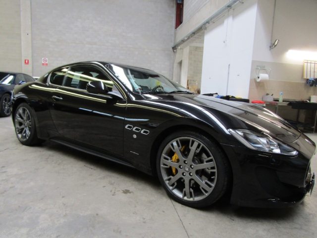 Maserati GranTurismo GranTurismo 4.7 S V8 Sport PARI AL NUOVO 15.000 KM - foto 3 di 4
