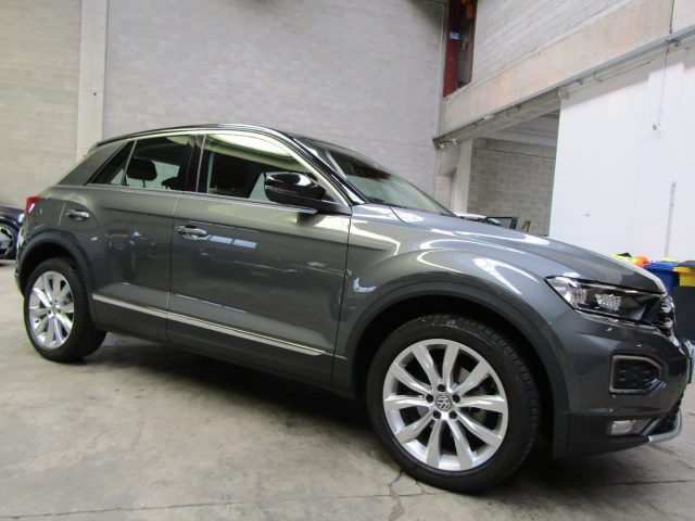 Volkswagen T-Roc T-Roc 1.5 TSI R-LINE R LINE RLINE DSG 26.000 KM - foto 3 di 4