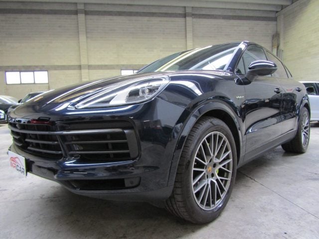 Porsche Cayenne Coupé 3.0 V6 e-Hybrid Platinum Edition *85.000 KM* - foto 1 di 4
