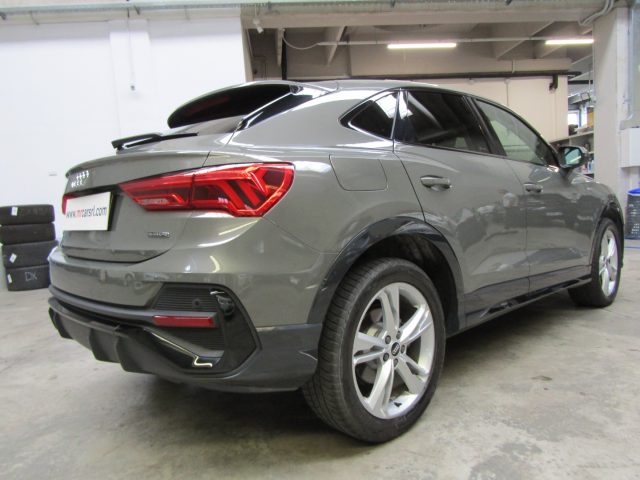 Audi Q3 Sportback SPB 35 2.0 TDi S-LINE S LINE SLINE 4x4 - foto 4 di 4