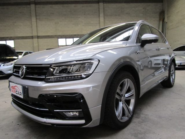 Volkswagen Tiguan 1.5 TSI ACT R-LINE R LINE RLINE DSG * 126.000 KM R, del 2019, 120.000 km, in vendita a Lecco (LC)