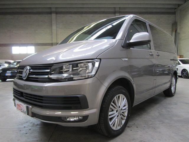 Volkswagen Multivan T6 MULTIVAN 2.0 TDI 150CV DSG 4Motion Highline, del 2018, 116.000 km, in vendita a Lecco (LC)