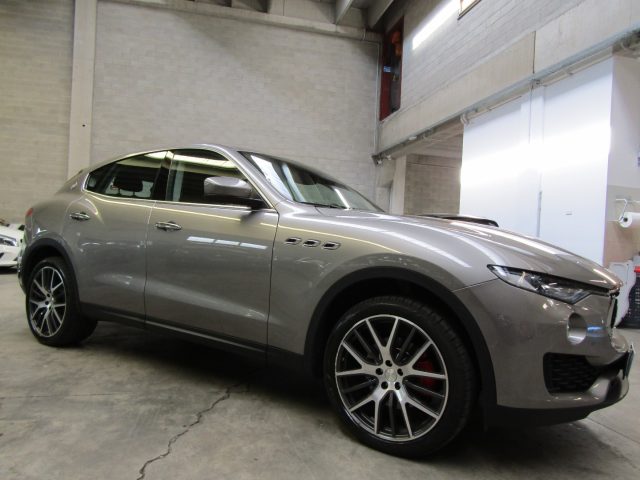 Maserati Levante Levante 3.0 V6 Granlusso AWD * 87.000 KM REALI * - foto 3 di 4