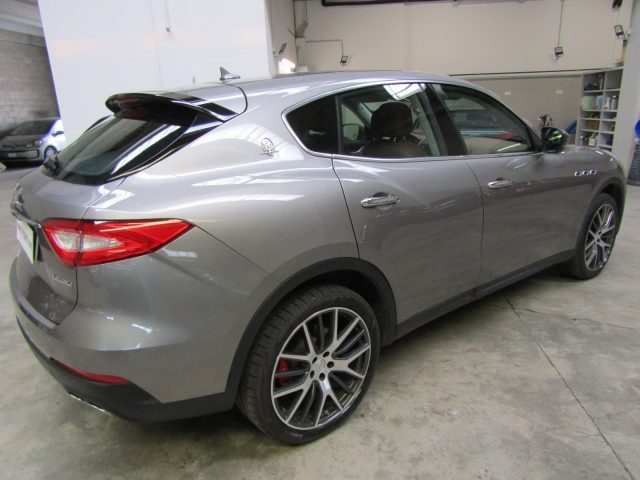Maserati Levante Levante 3.0 V6 Granlusso AWD * 87.000 KM REALI * - foto 4 di 4