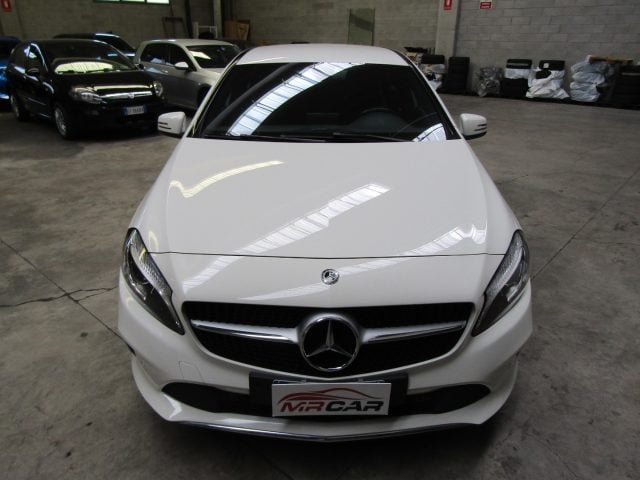 Mercedes-Benz A 180 Classe A 180 Benzina Sport Auto *72.000 KM* - foto 2 di 4