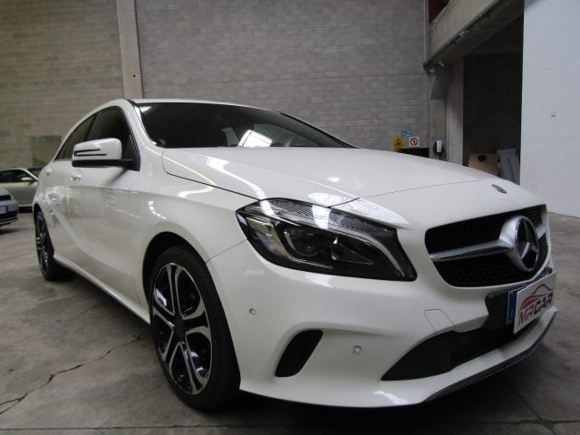 Mercedes-Benz A 180 Classe A 180 Benzina Sport Auto *72.000 KM* - foto 3 di 4