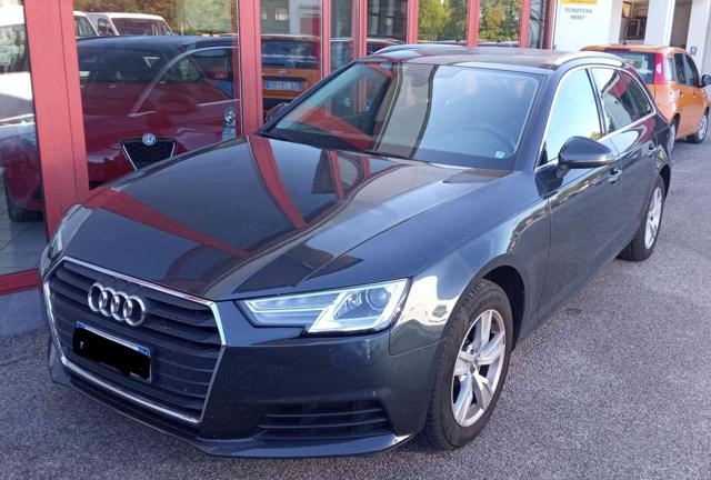 Audi A4 Avant 2.0 TDI 150 CV Business - foto 2 di 4