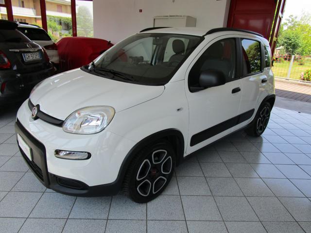 Fiat Panda 1.0 FireFly S&S Hybrid City Life usato a RIVIGNANO TEOR