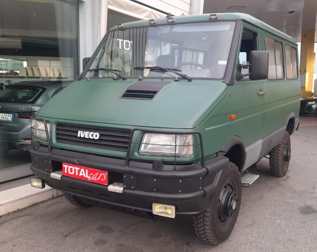 Iveco Daily 40.10 W 2.5 TD Combi L 4x4 ex Carabinieri usato a BASSANO DEL GRAPPA