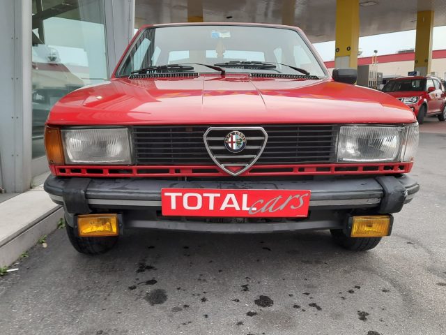 Alfa Romeo Giulietta 1.6 UNICO PROPRIETARIO, TARGHE NERE, DOC.ORIGINALI - foto 2 di 4