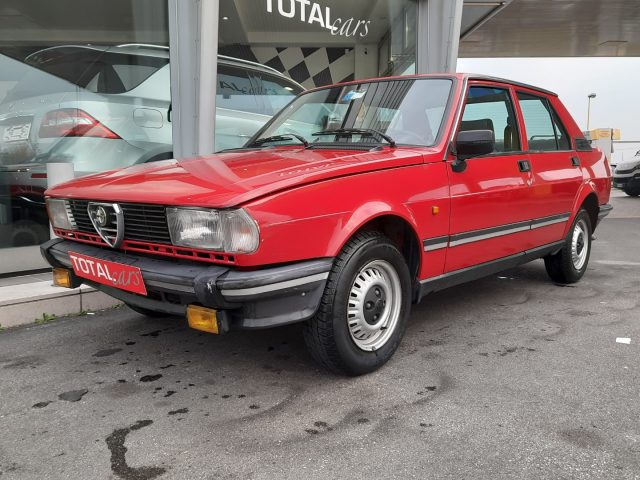 Alfa Romeo Giulietta 1.6 UNICO PROPRIETARIO, TARGHE NERE, DOC.ORIGINALI usato a BASSANO DEL GRAPPA