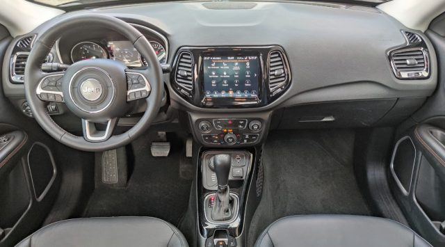 Jeep Compass 2.0 Multijet II 4WD aut. Limited usato a BASSANO DEL GRAPPA