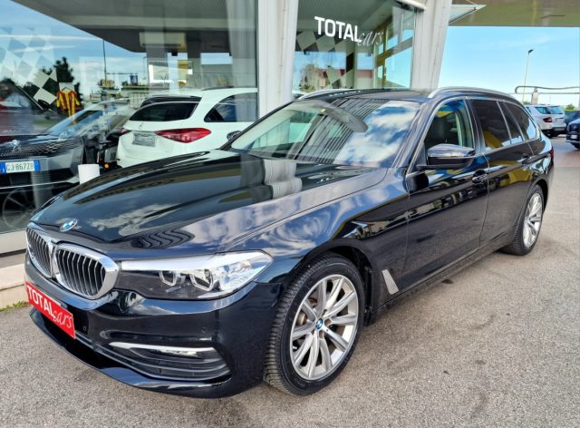 BMW 520 d Touring Luxury Aut. !TAGLIANDI BMW! - foto 3 di 4